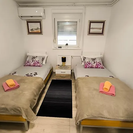 Jo-ma Apartma - Safe Parking Lejlighed