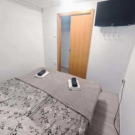 Lejlighed Jo-ma Apartma - Safe Parking *