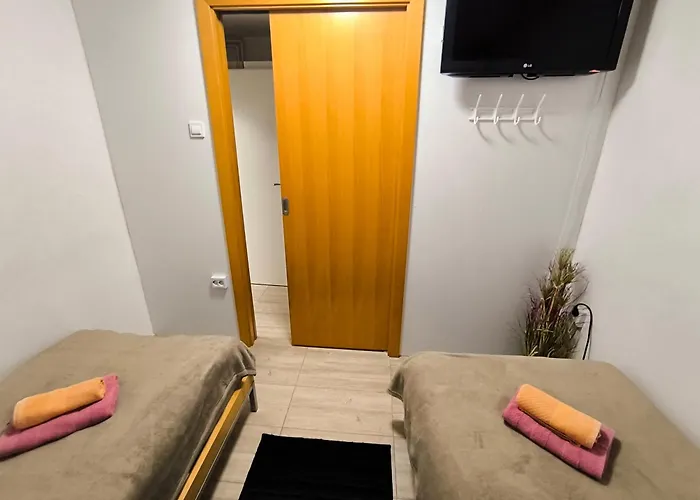 Apartman Jo-ma Apartma - Safe Parking Ljubljana